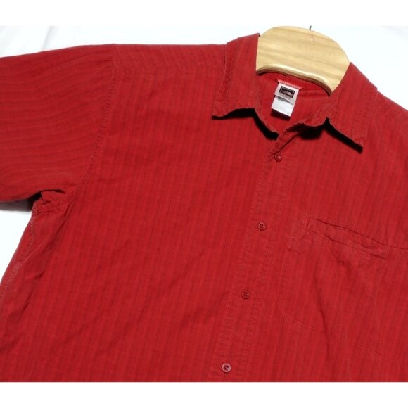 The North Face Men's Shirt Red Plaid XL Short Sleeve Cotton Button Up - Picture 1 of 5